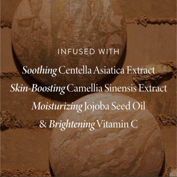 Laura Geller Baked Balance-n-Glow Illuminating Powder Foundation - Picture 4 of 5